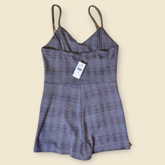 NWT Fashion Nova Plaid Romper - Y2K Vibes - Picture 3 of 6